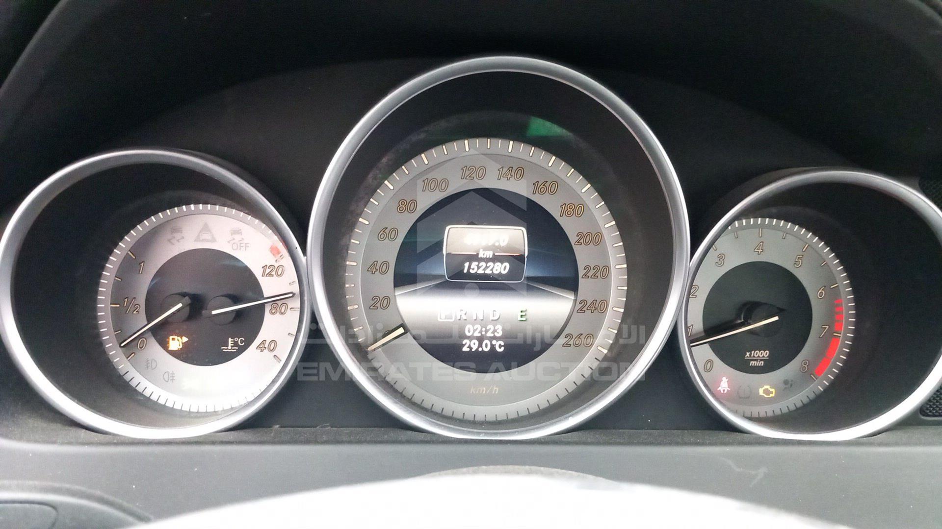 2014 MERCEDES C200 VIN: WDDGF4JB1EA902927