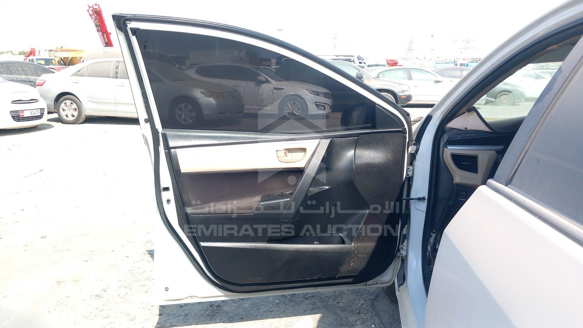 2016 TOYOTA COROLLA VIN: RKLBB9HE4G5156498
