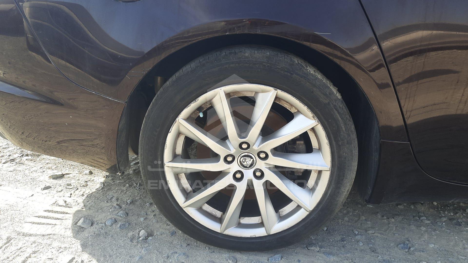 2012 JAGUAR XF VIN: SAJAA05F2CLS41075