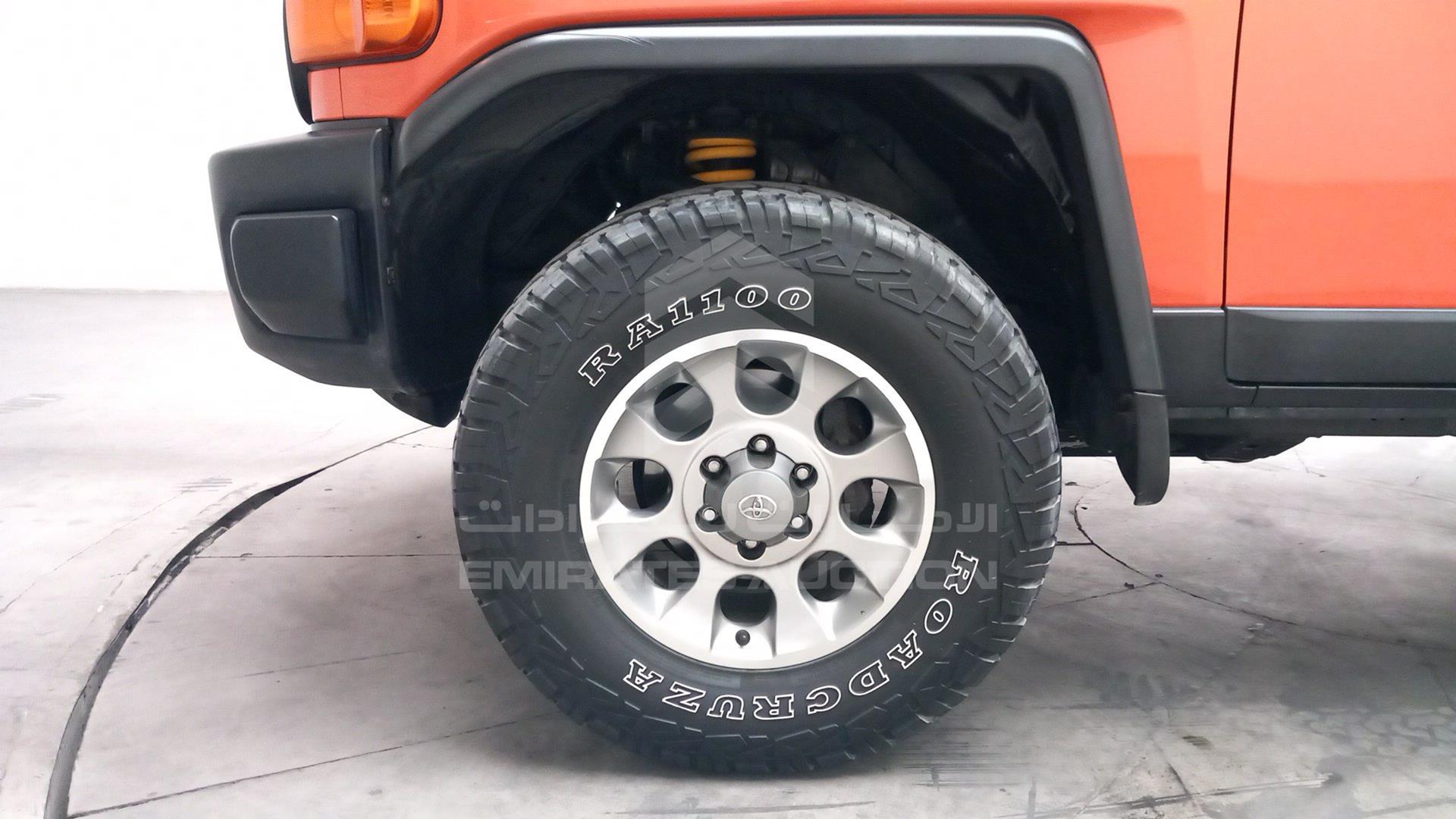 2013 TOYOTA FJ CRUISER VIN: JTEBU11F7DK151283