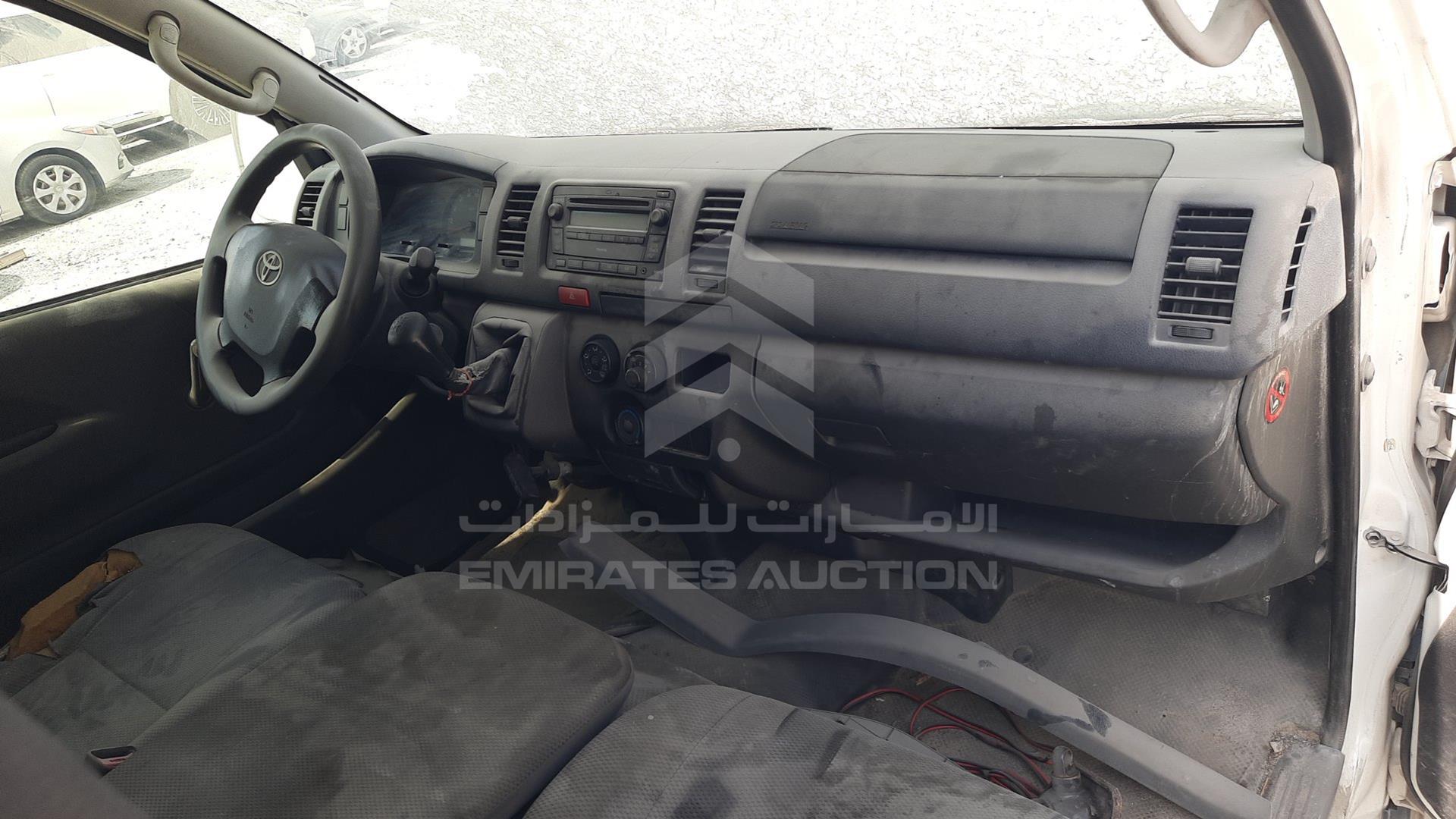 2015 TOYOTA HIACE VIN: JTFHX02P5F0100328