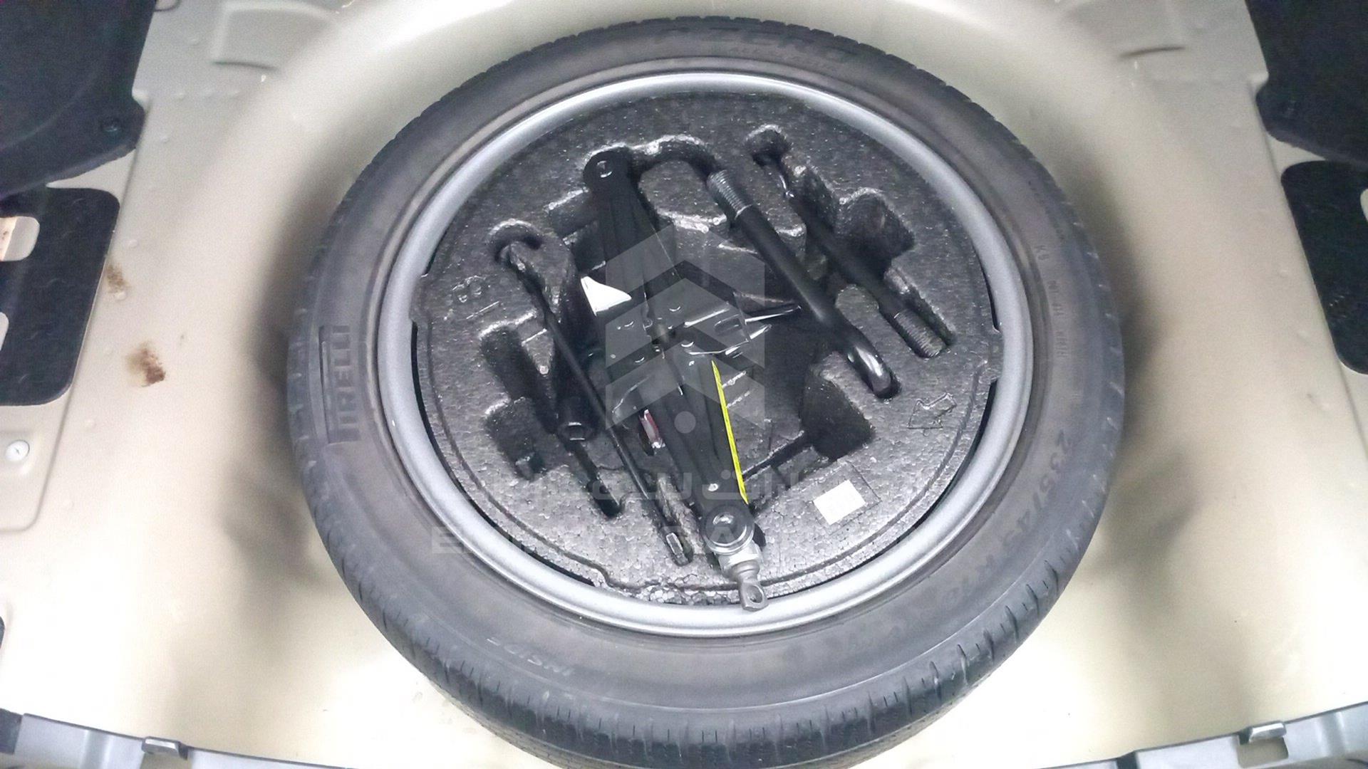 2021 KIA K5 VIN: KNAG2417XM5090808