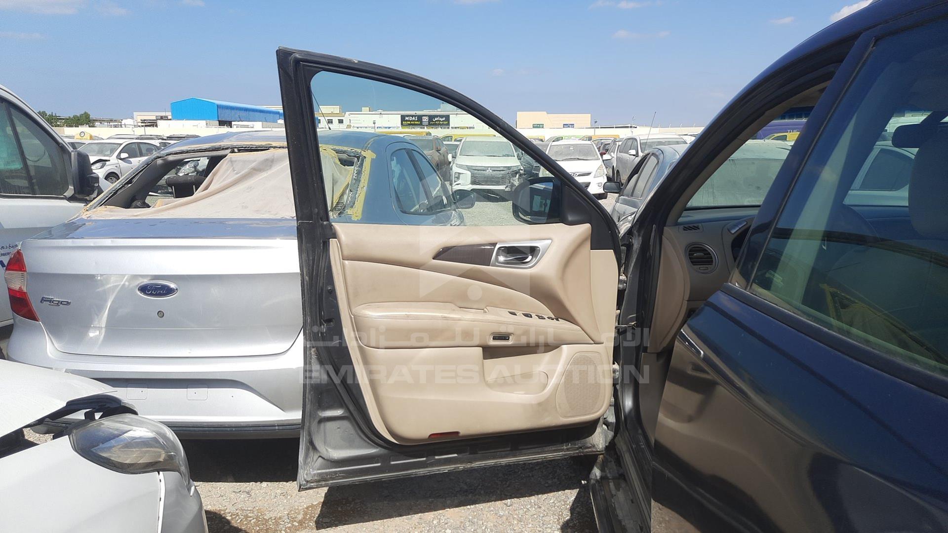 2014 NISSAN PATHFINDER VIN: 5N1AR2MM6EC611784