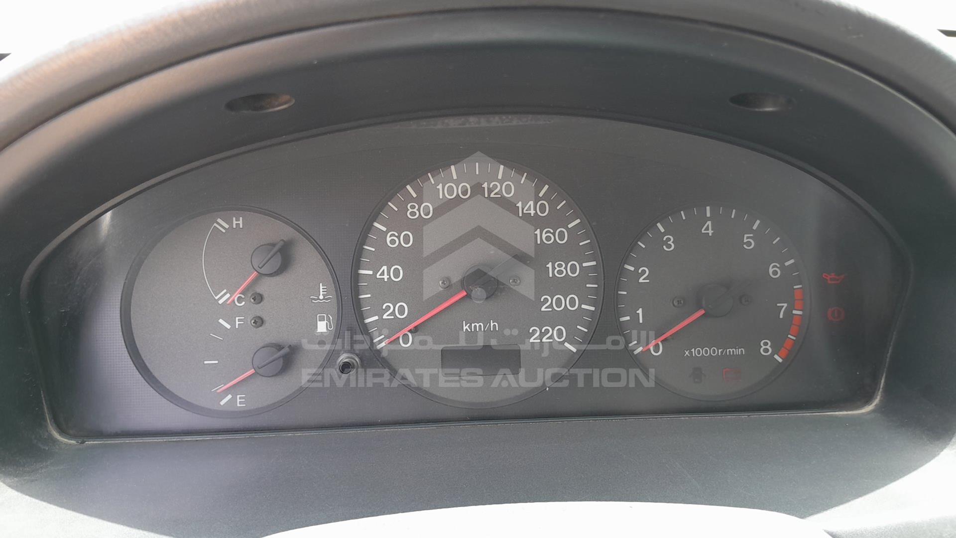 1999 MAZDA 323 VIN: JM7BJ12M9X0106555