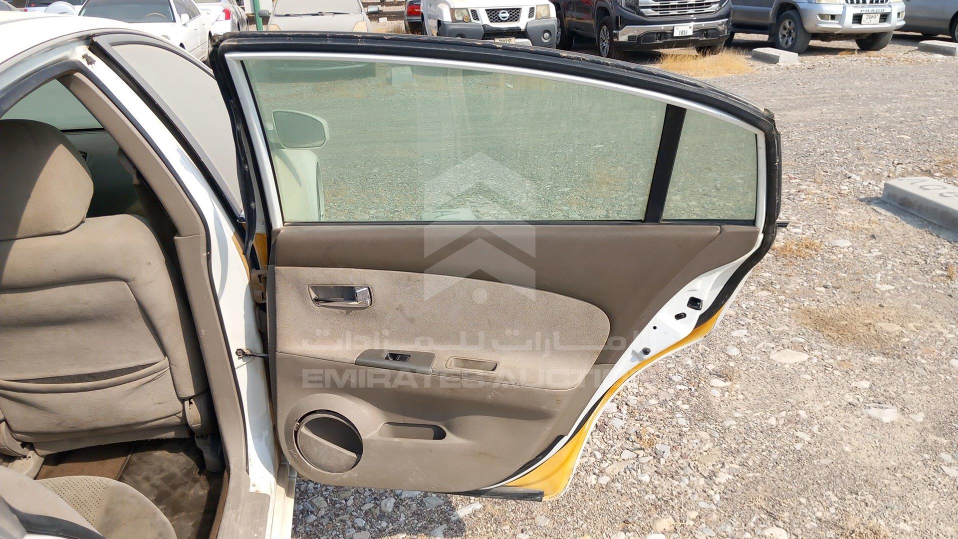 2006 NISSAN ALTIMA VIN: 1N4AL11D56C139718