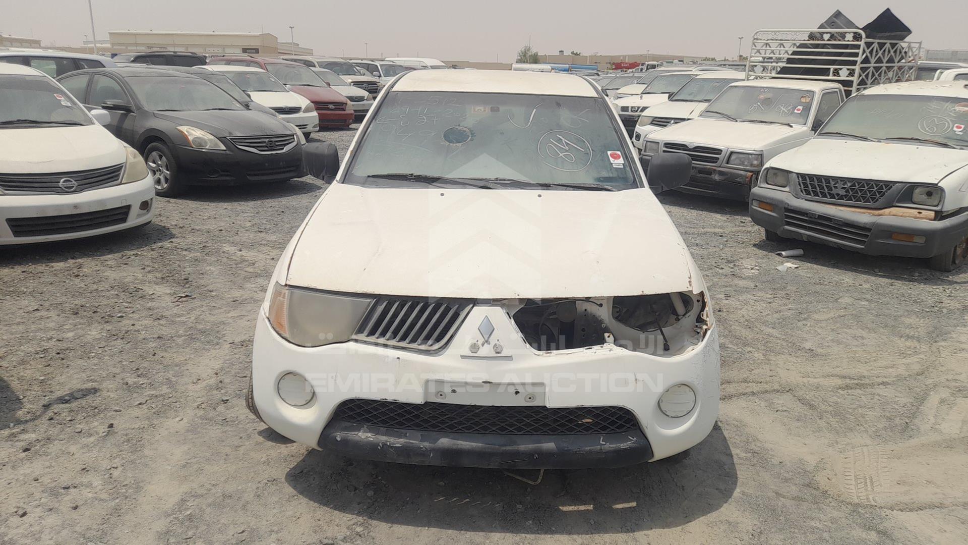 2008 MITSUBISHI L 200 VIN: MMBJNKA508D018854