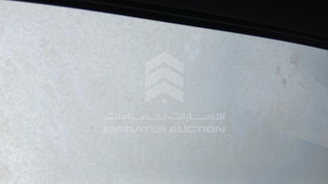 جي ام سي سيررا 2022 — زاوية فتحة السقف — صورة 18