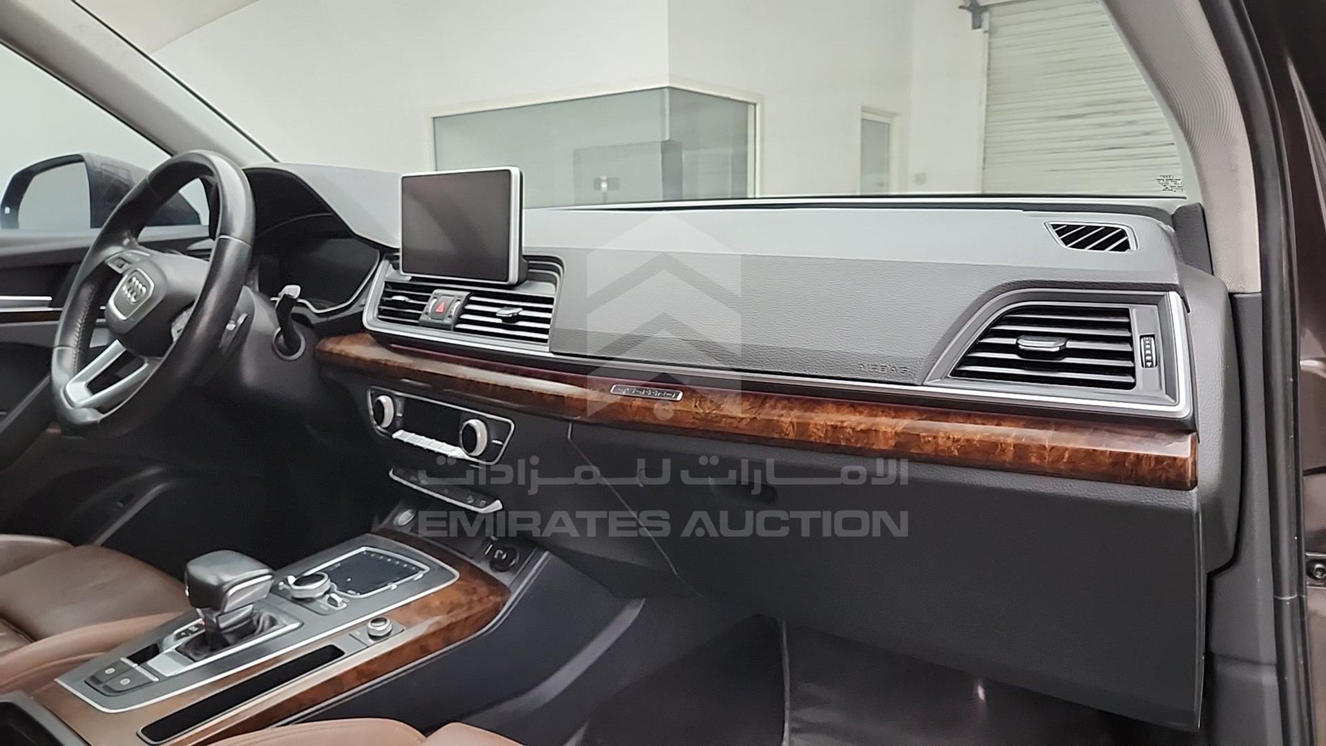 2018 AUDI Q5 VIN: WA1ZZZFY3J2134239