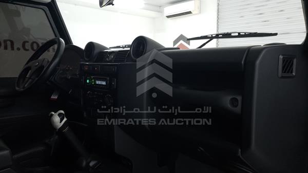 Land Rover Defender 2015 SALLDHSR8FA460010 Image 24