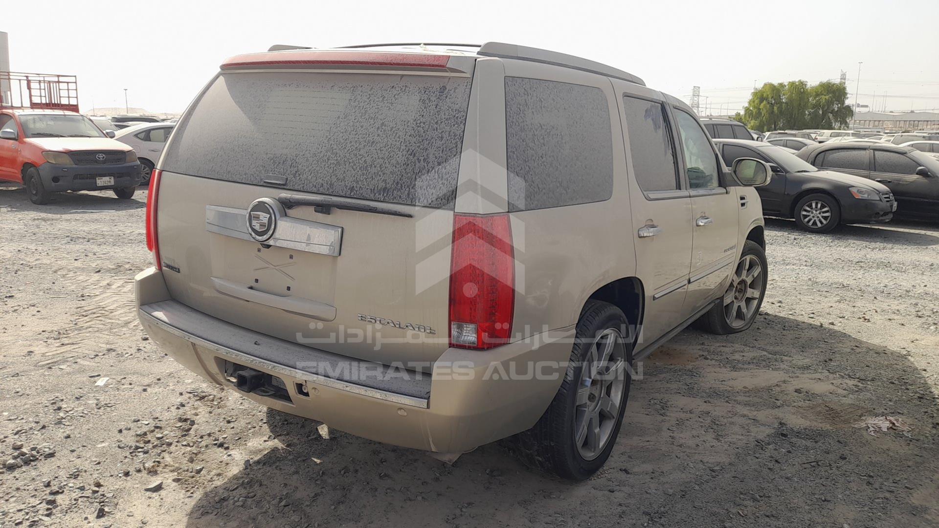 2008 CADILLAC ESCALADE VIN: 1GYFK63818R164058