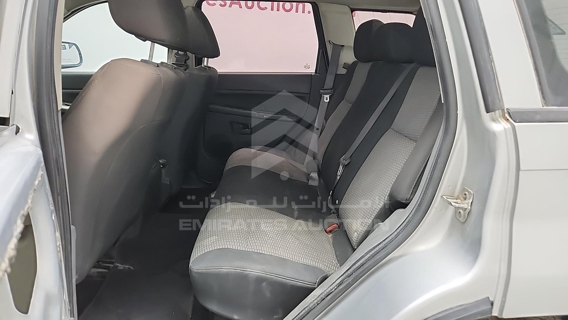 2008 JEEP GRAND CHEROKEE VIN: 1J8GC48K98Y125961