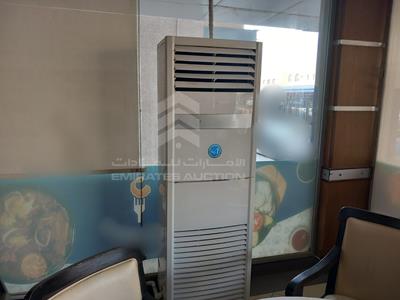 Restaurant equipment and furniture - #667879