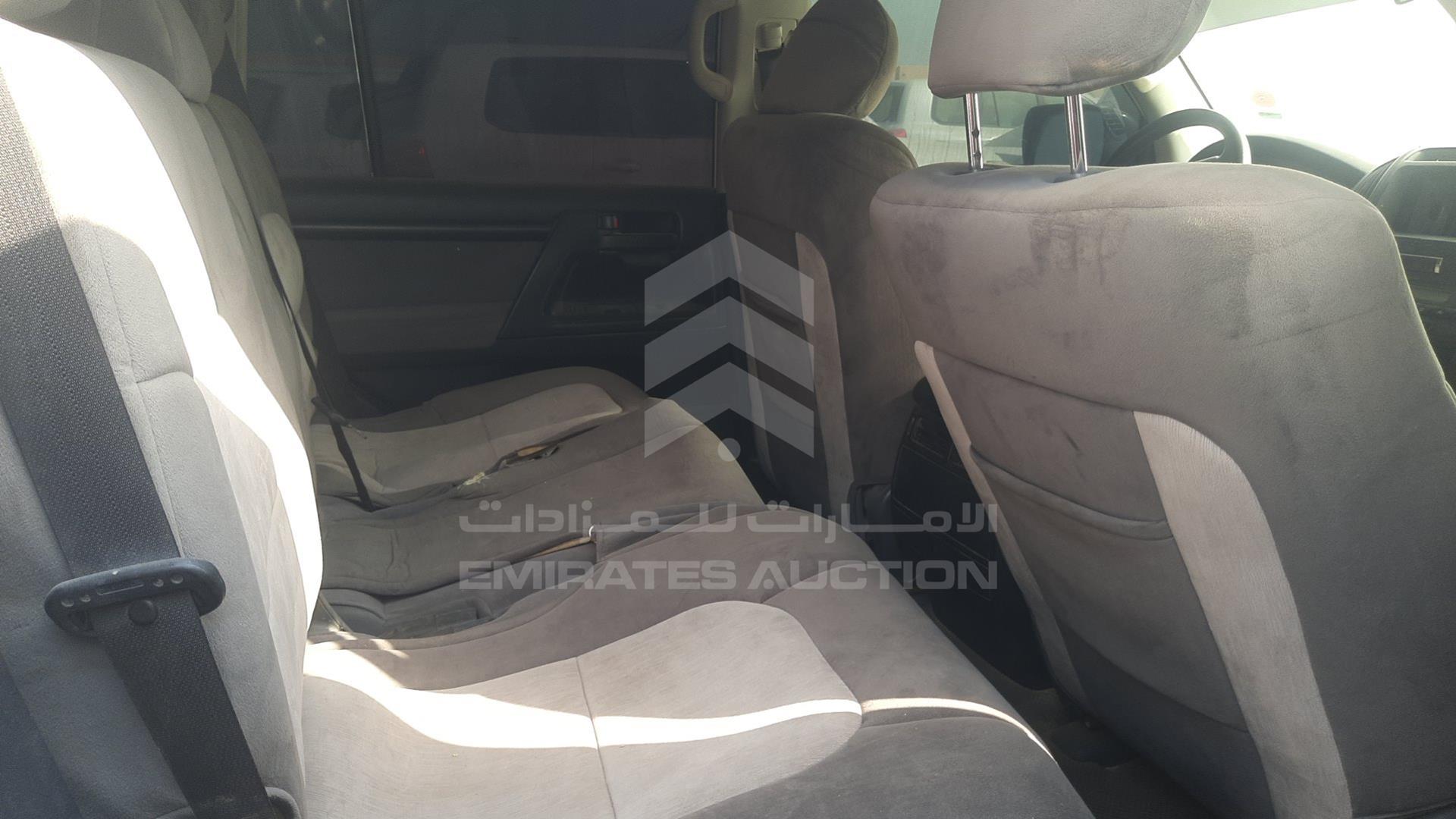 2011 TOYOTA LAND CRUISER VIN: JTMDU09J8B4032305