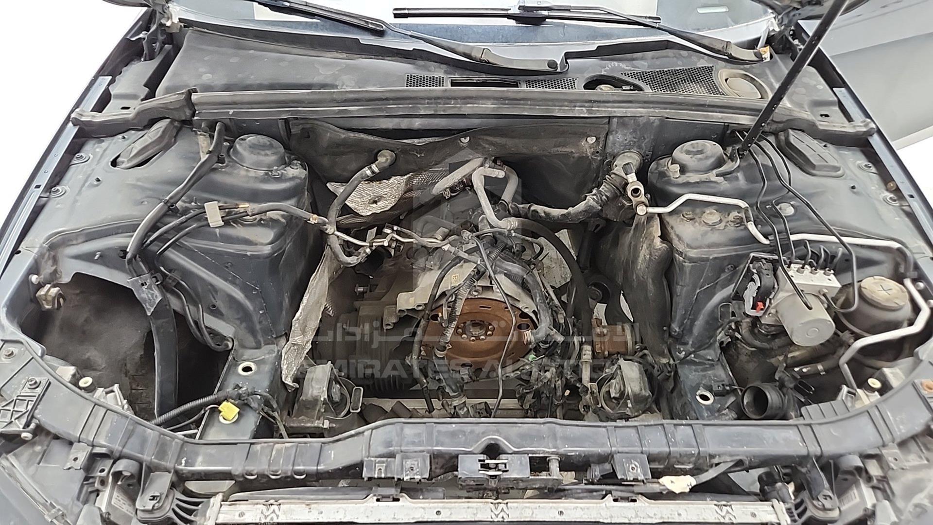 2011 AUDI A4 VIN: WAUAFC8K4BN011371