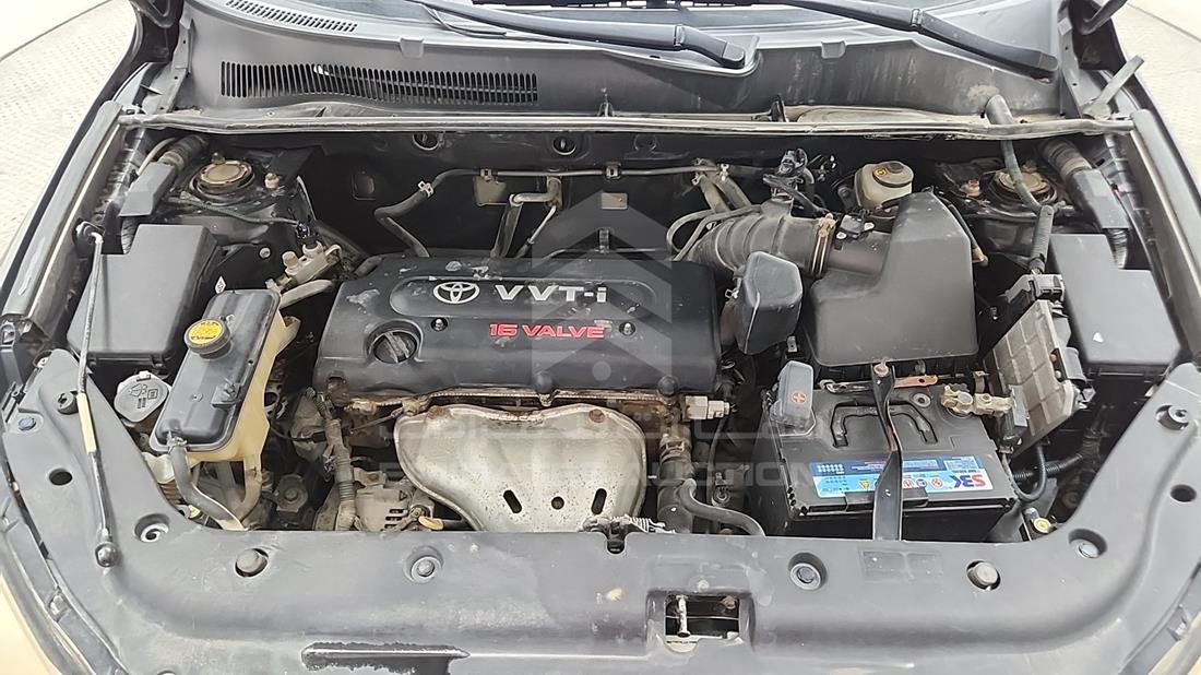 2006 Toyota RAV 4 — Engine Bay — Photo 37