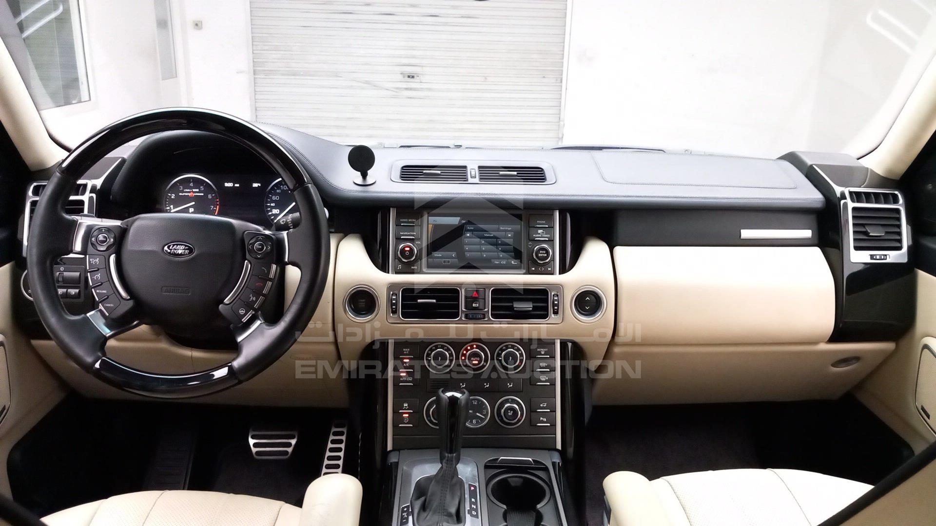2010 RANGE ROVER VOGUE VIN: SALLMAME4AA319445