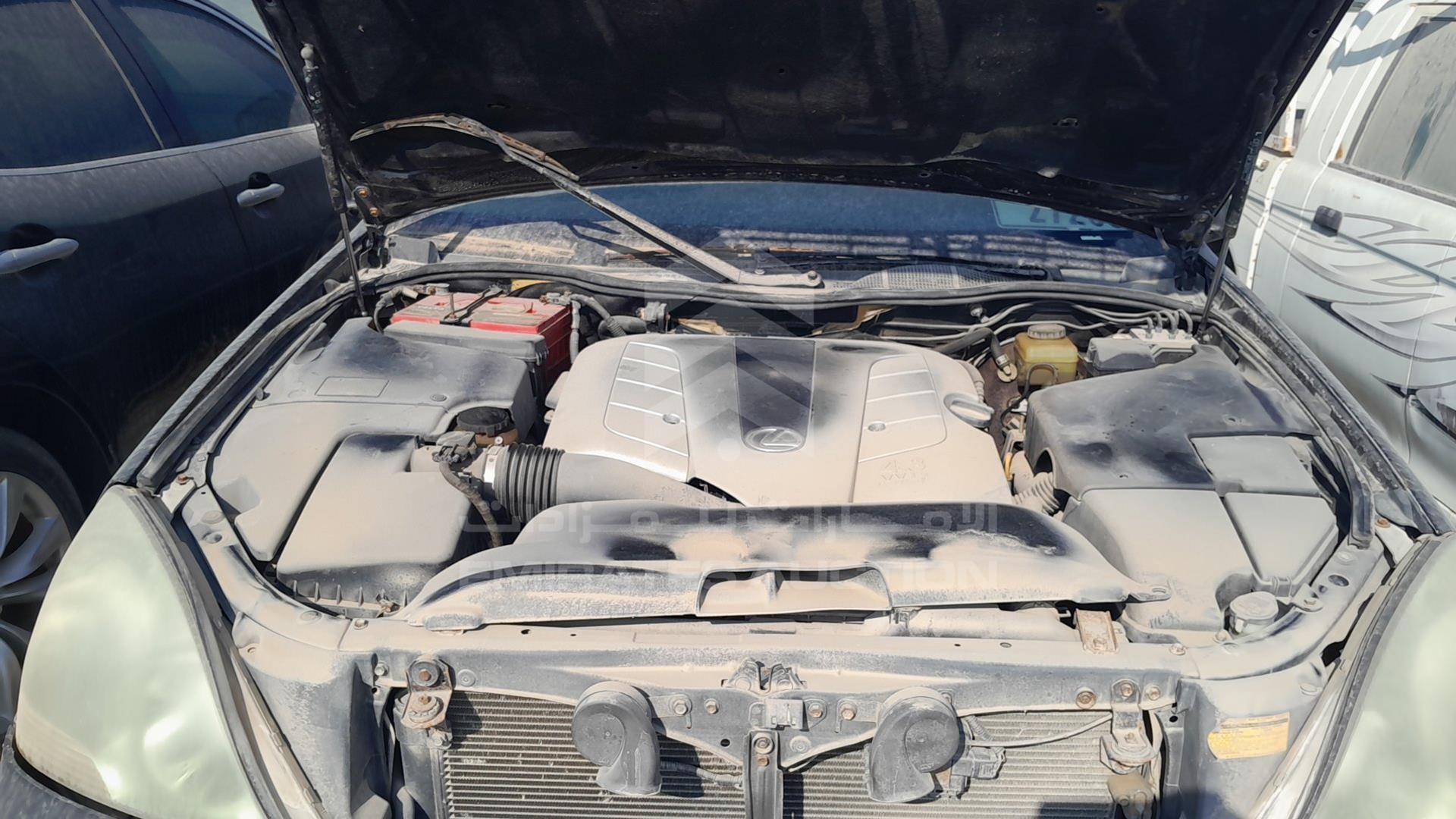 2001 LEXUS LS 430 VIN: JTHBN30F710037918