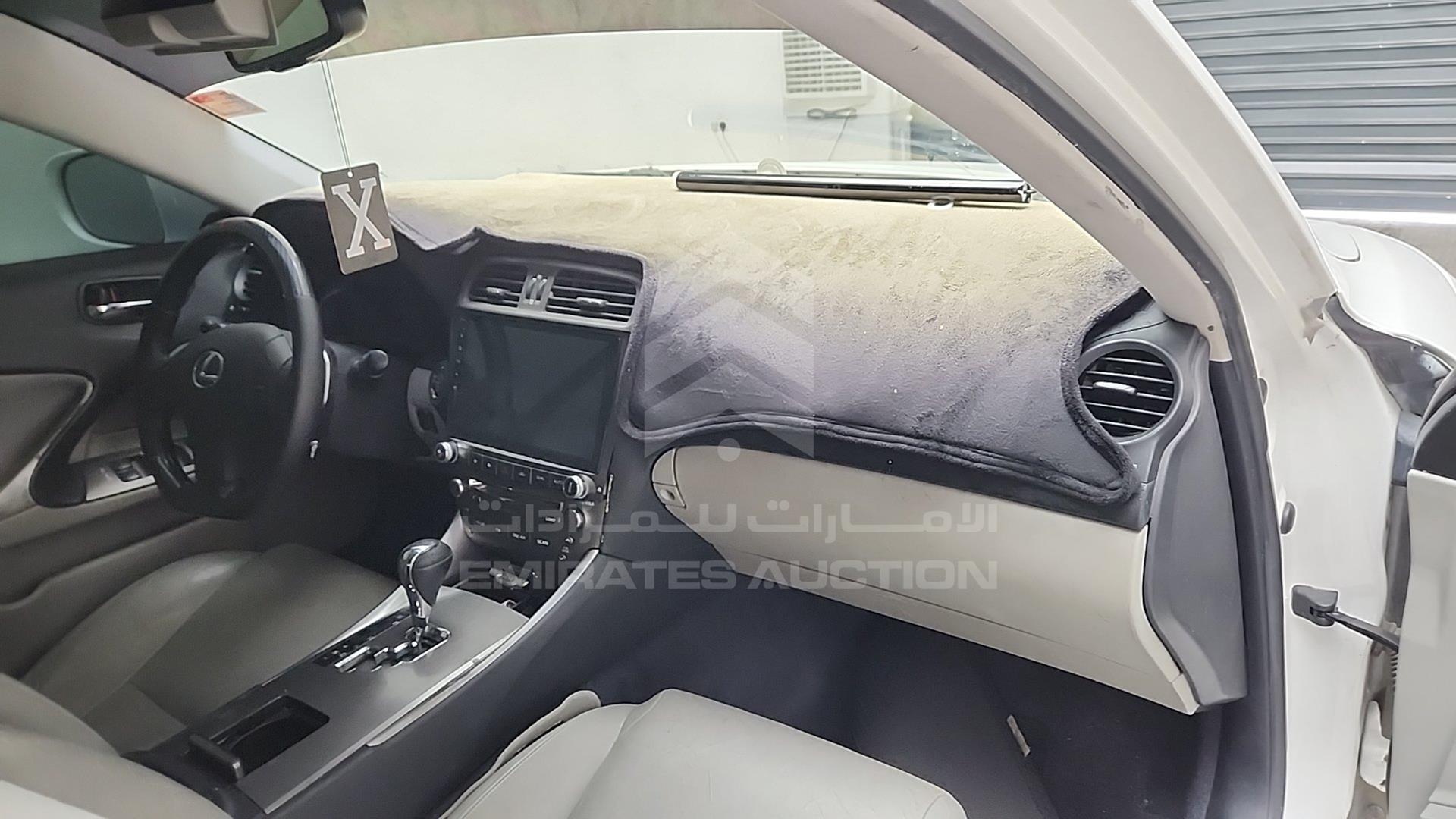 2008 LEXUS IS 250 VIN: JTHBK262X85072053