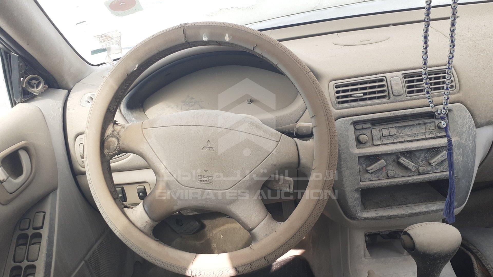 2002 MITSUBISHI GALANT VIN: 4A3AA46G62E033486