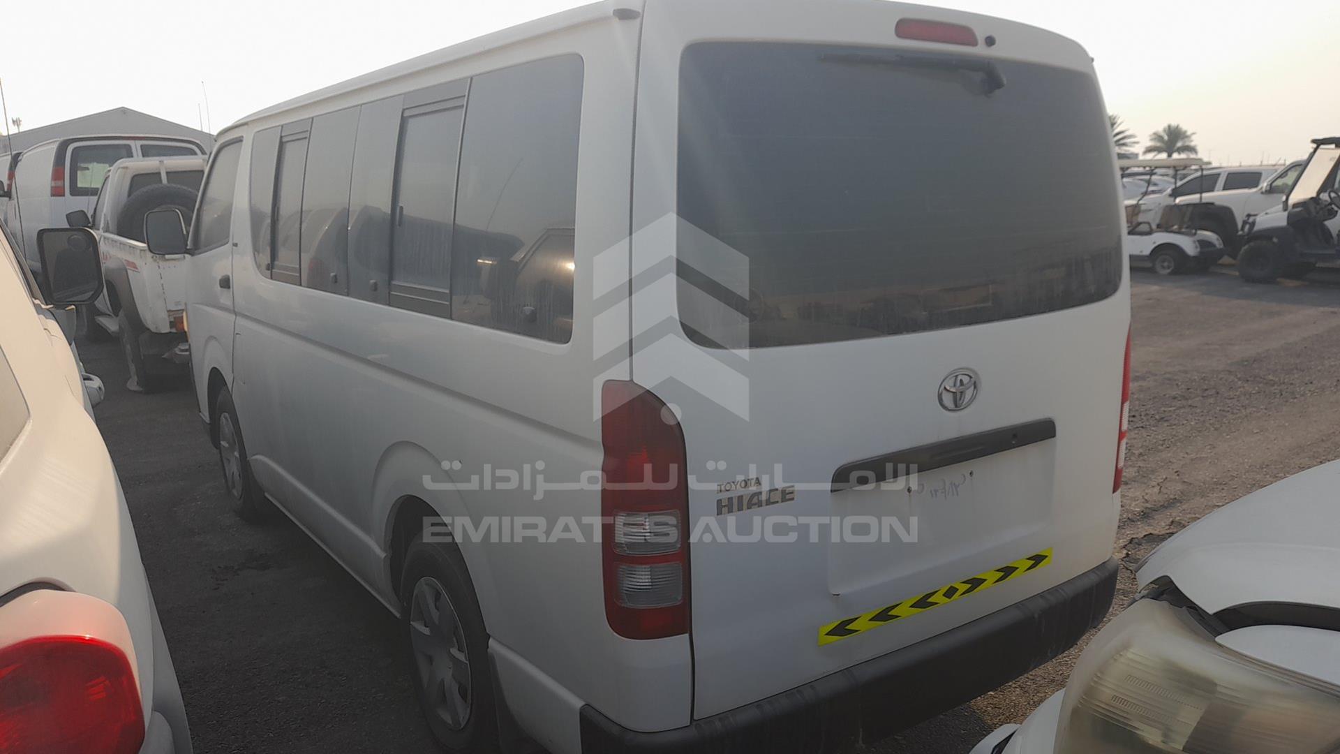2010 TOYOTA HIACE VIN: JTGJX02P6A5016673
