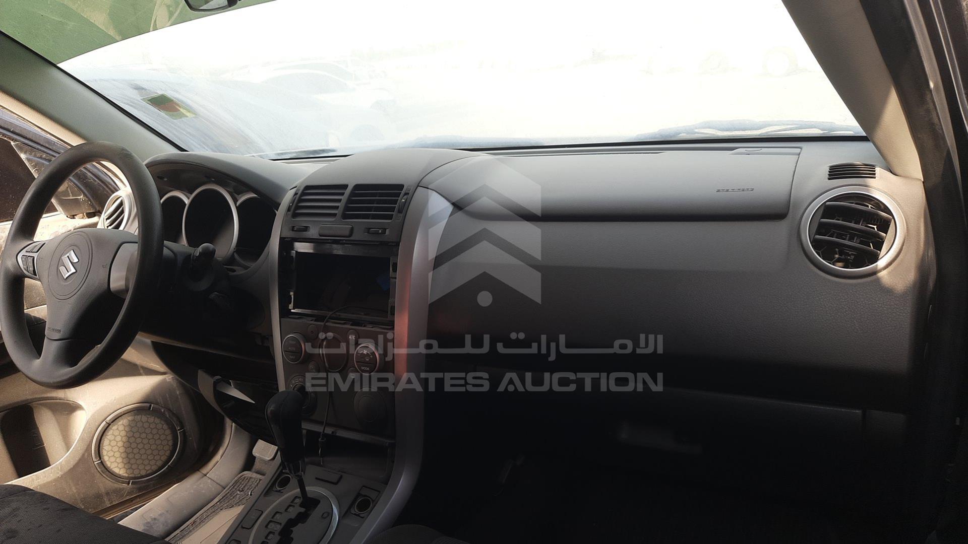 2011 SUZUKI GRAND VITARA VIN: JS3TA04V6B4610580