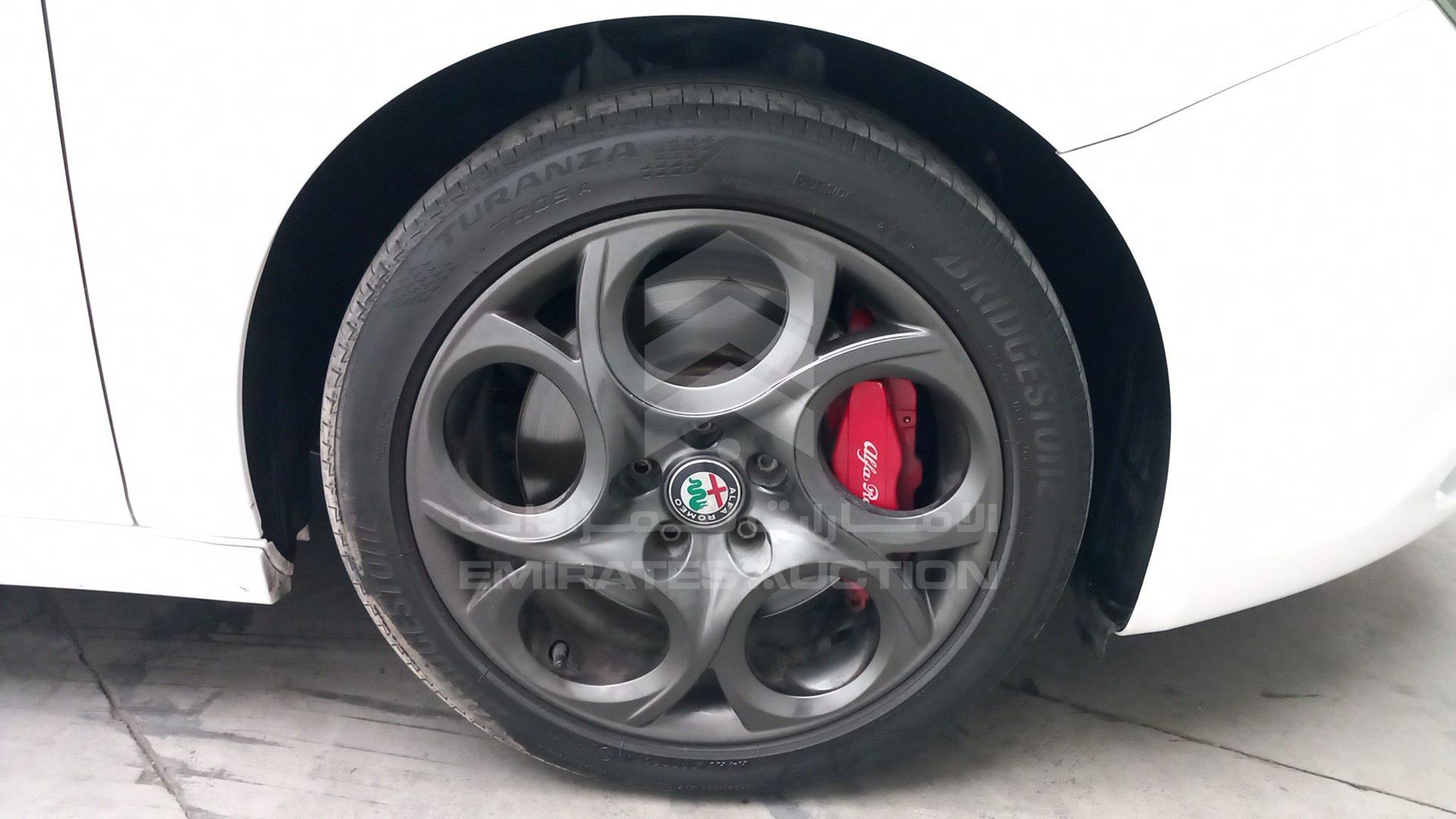 2019 ALFA ROMEO GILULIETTA VIN: ZARCABC45K7510929