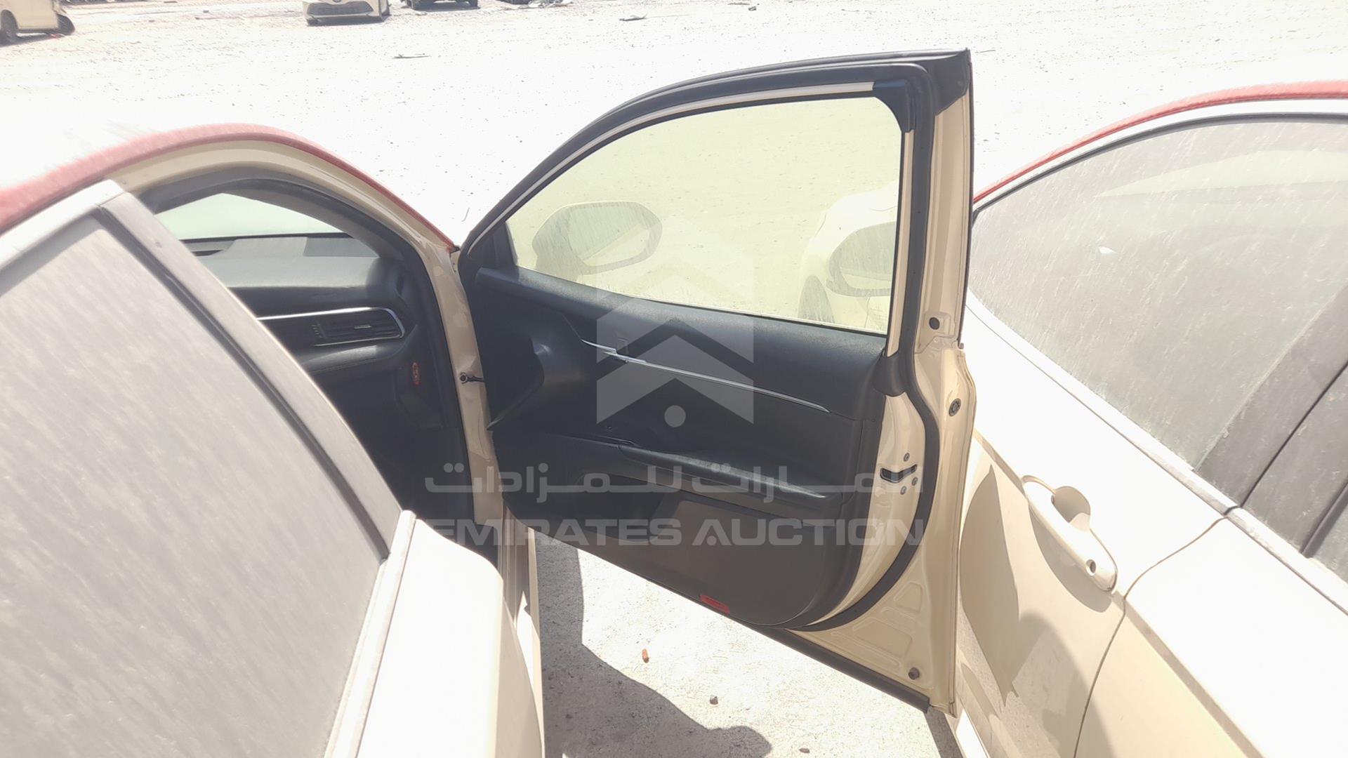 2019 TOYOTA CAMRY VIN: JTNB29HK5K3035546