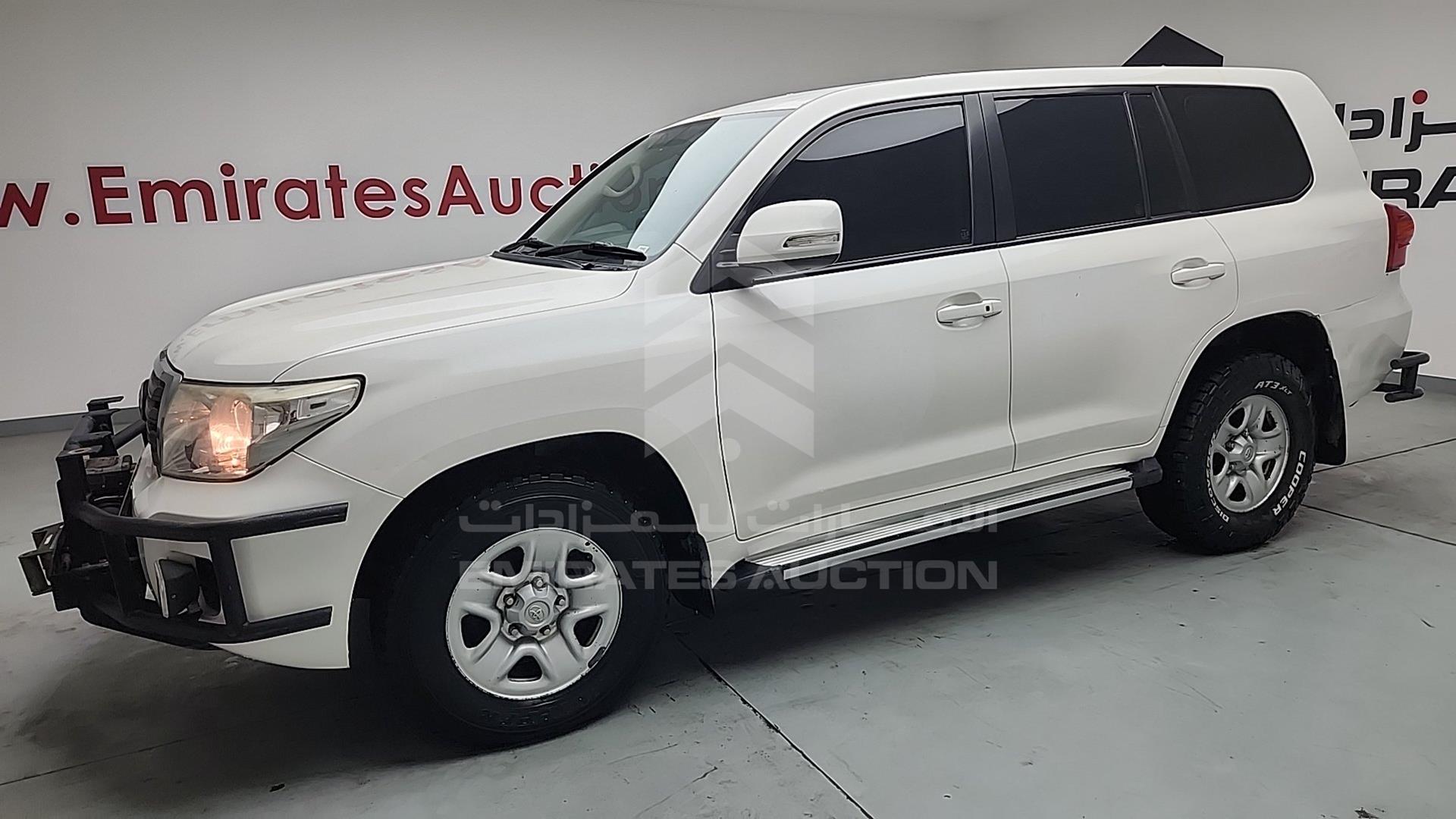 2014 TOYOTA LC 200 VIN: JTMHV09J604135041