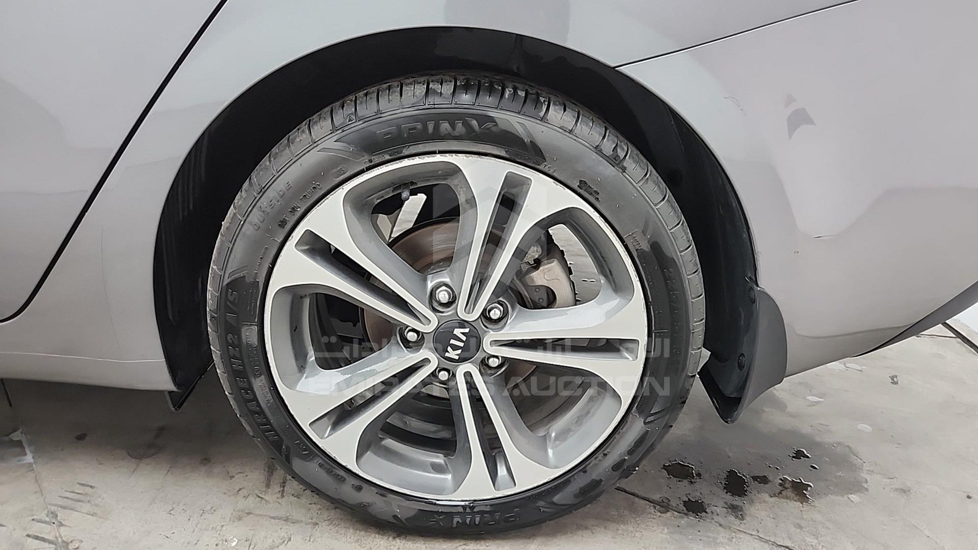 2014 KIA CERATO VIN: KNAFZ4119E5185901