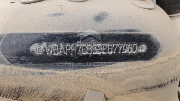 BMW 328 2011 WBAPH7C53BE677960 Image 2