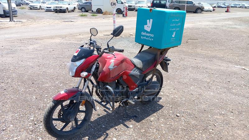 ME4KC20D5LA005888 Auction: EmiratesAuction Lot: 406914 ME4KC20D5LA005888 Honda Unicorn 0 RED Photo 3