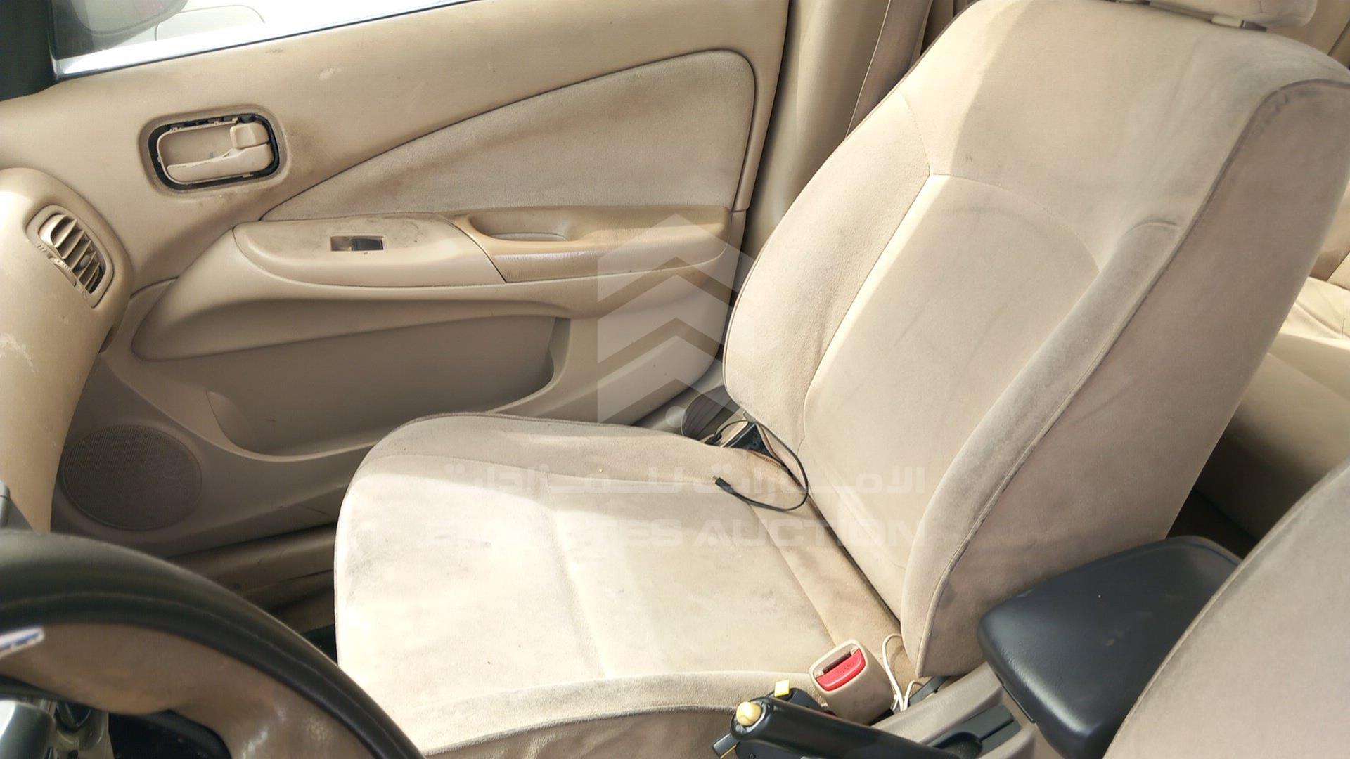 2004 NISSAN SUNNY VIN: JN1BN61C14W008507