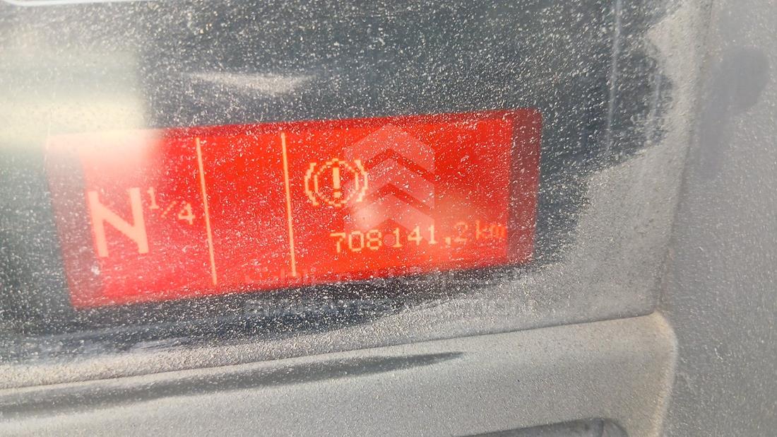 رينو 440 2014 — قراءة العداد — صورة 2