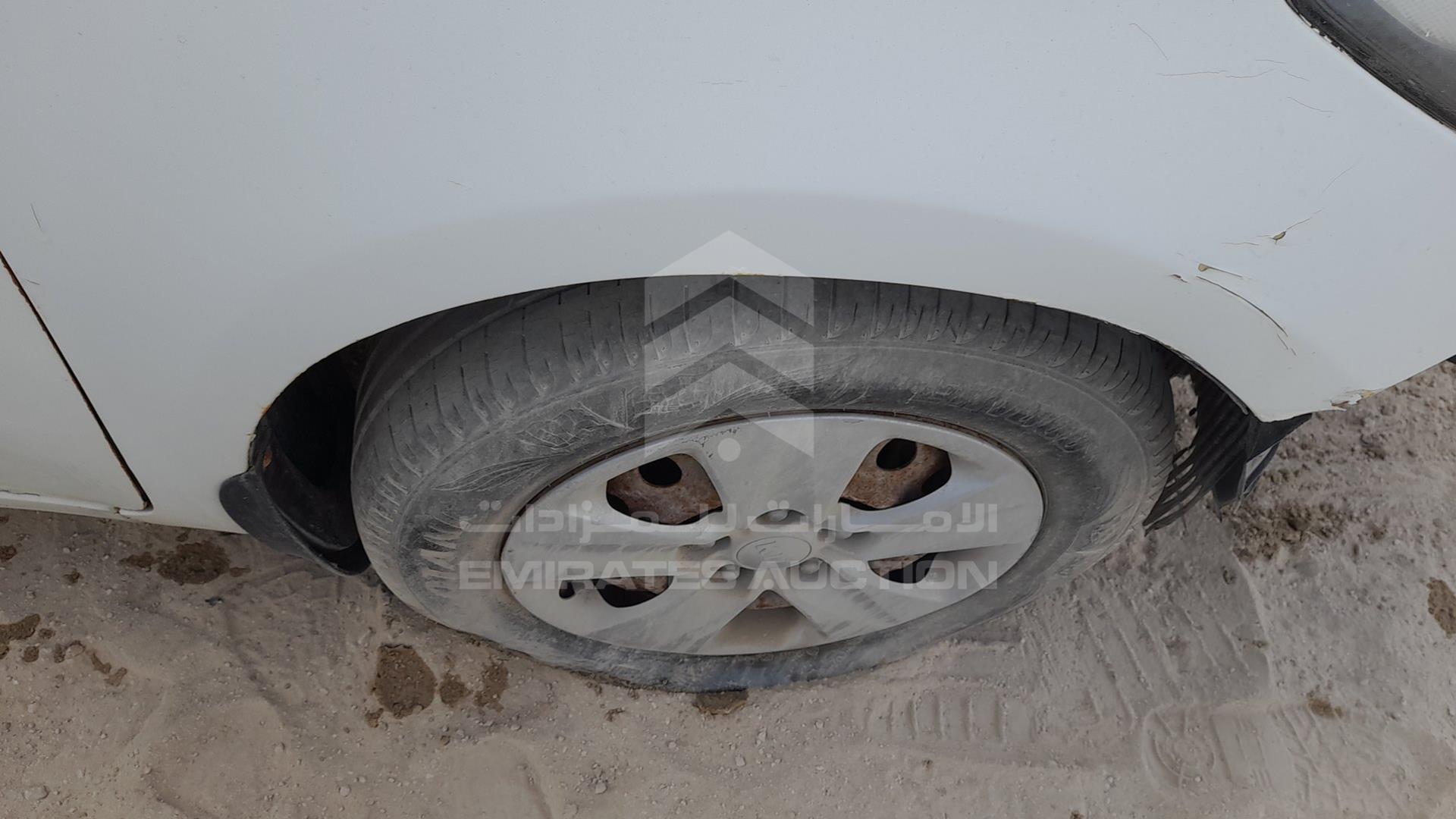 2014 KIA CERATO VIN: KNAFK4116E5183768