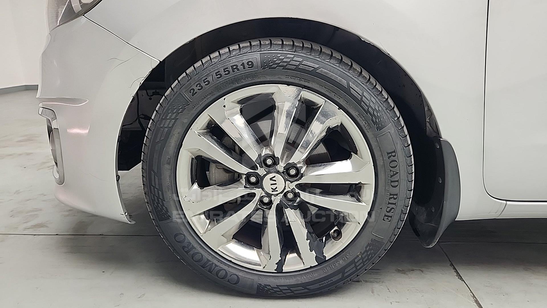 2016 KIA CARNIVAL VIN: KNAMC8120G6187445