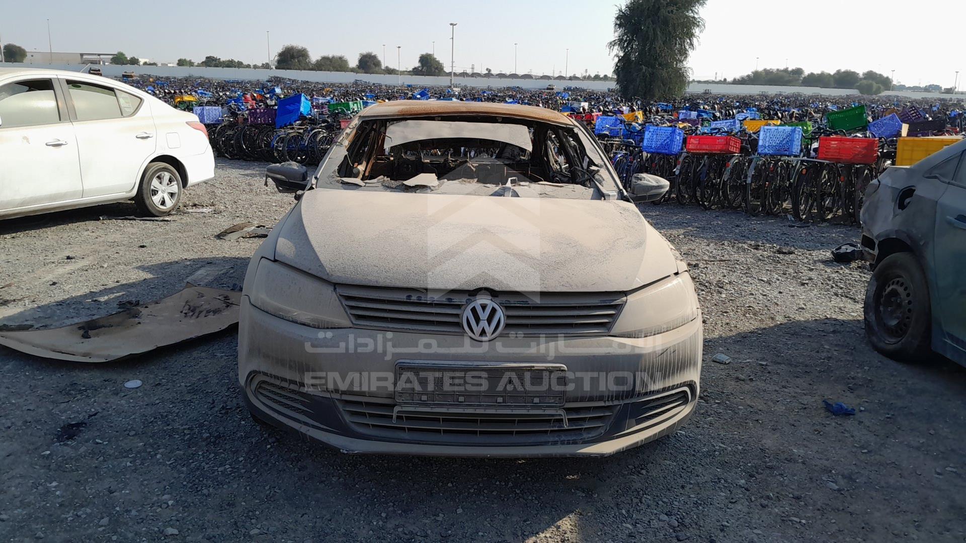 2014 VOLKSWAGEN JETTA VIN: WVWRV1AJ4EM231845