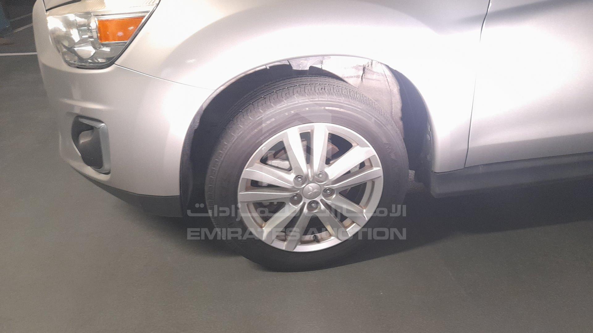 2014 MITSUBISHI ASX VIN: 4P3XTGA2WEE800046