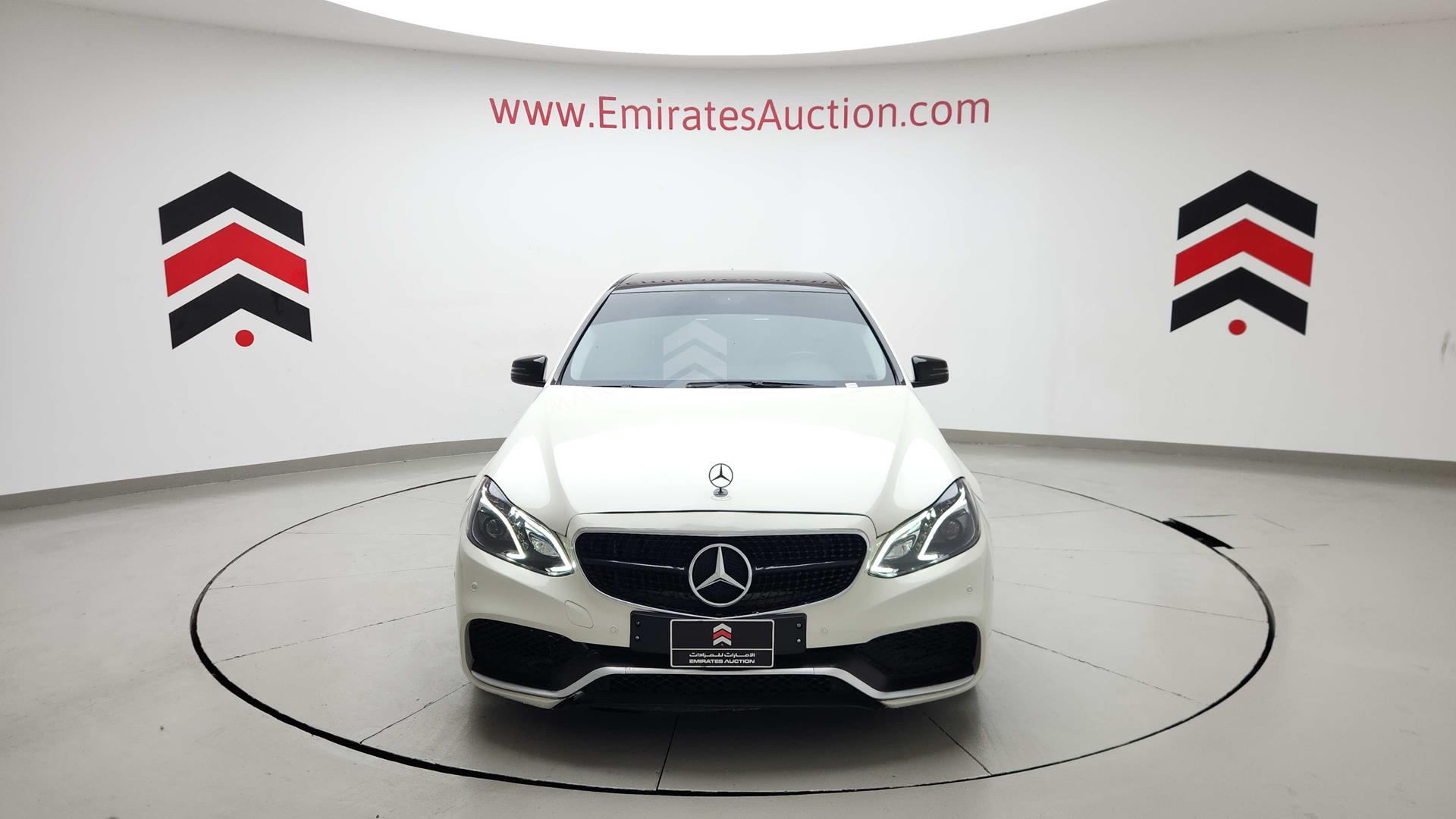 2010 MERCEDES E 300 VIN: WDDHF5EB7AA258364
