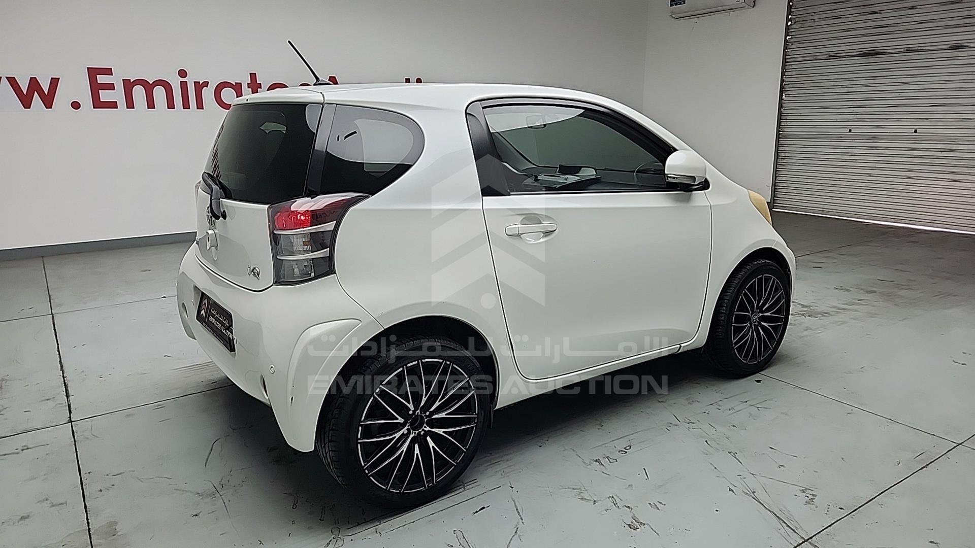 2010 TOYOTA IQ VIN: JTNML11040J028550