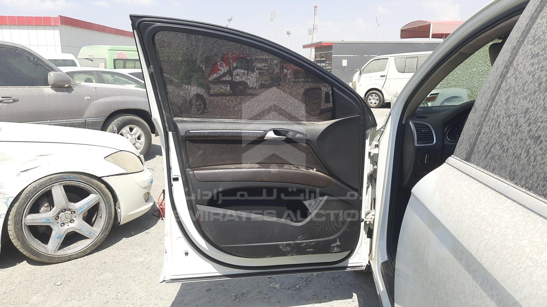 2014 AUDI Q7 VIN: WA1AGDFE1ED000920