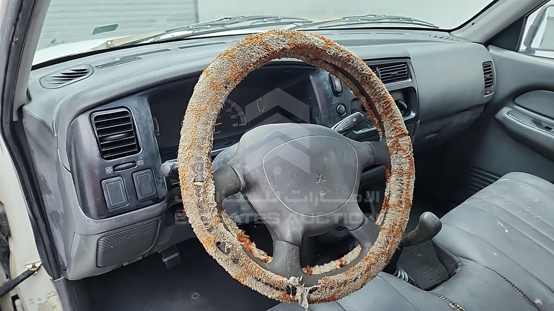 2005 MITSUBISHI L 200 VIN: MMBJNK6405D037964