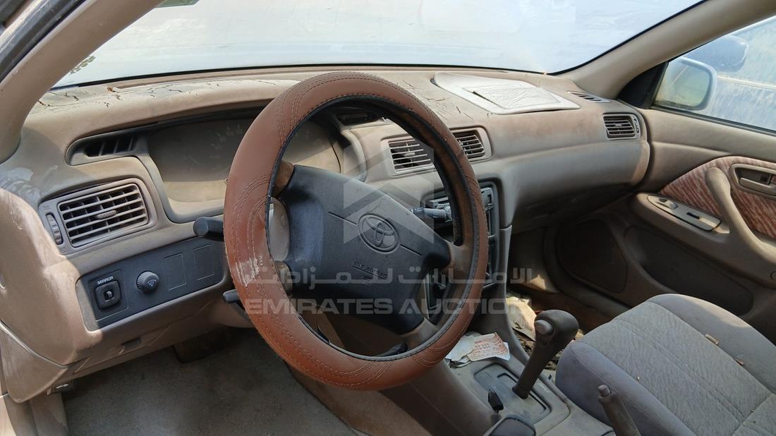 2000 Toyota Camry — Full Dashboard View — Photo 14