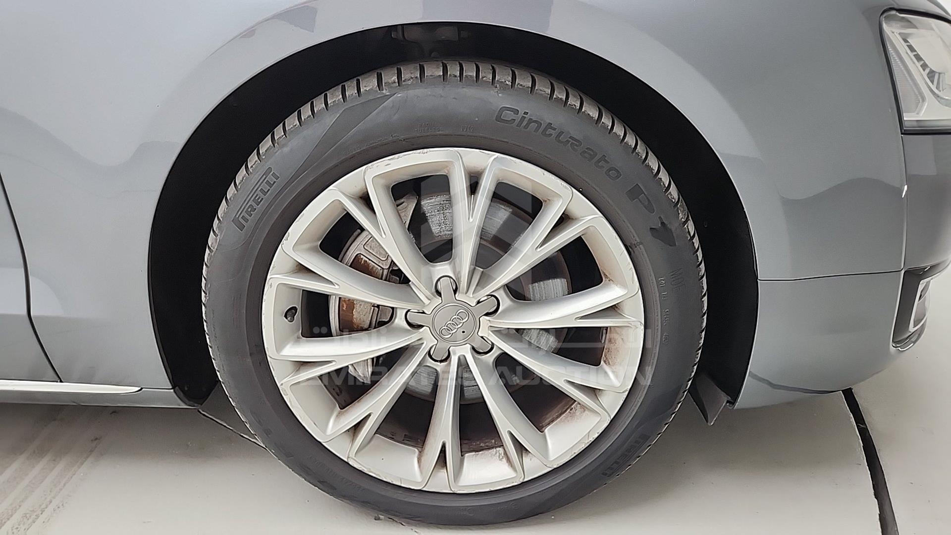 2017 AUDI A8 VIN: WAUYGBFD1HN016644