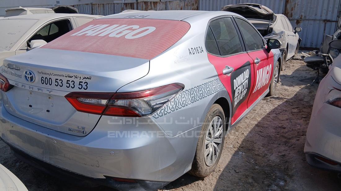 2024 Toyota Camry — Rear Right Angle — Photo 8
