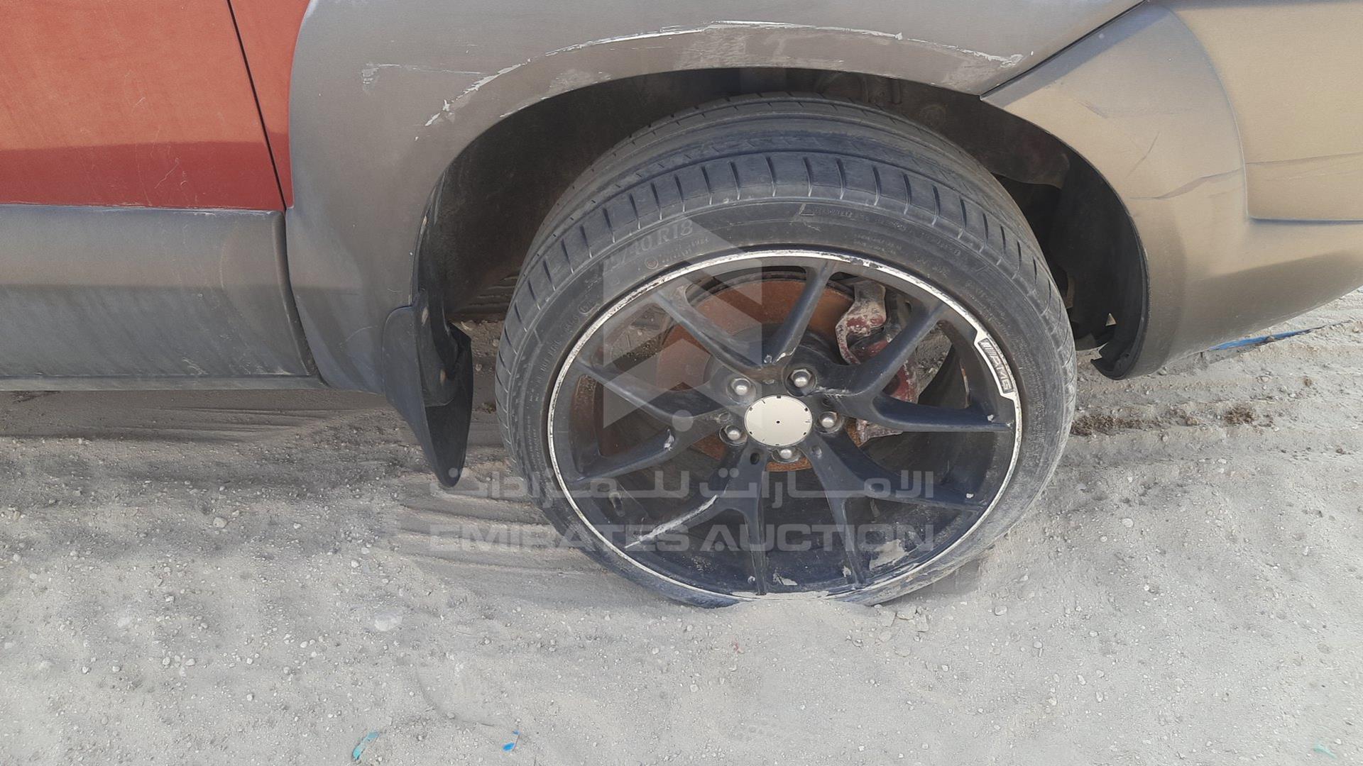 2009 HYUNDAI TUCSON VIN: KMHJM81B49U926989