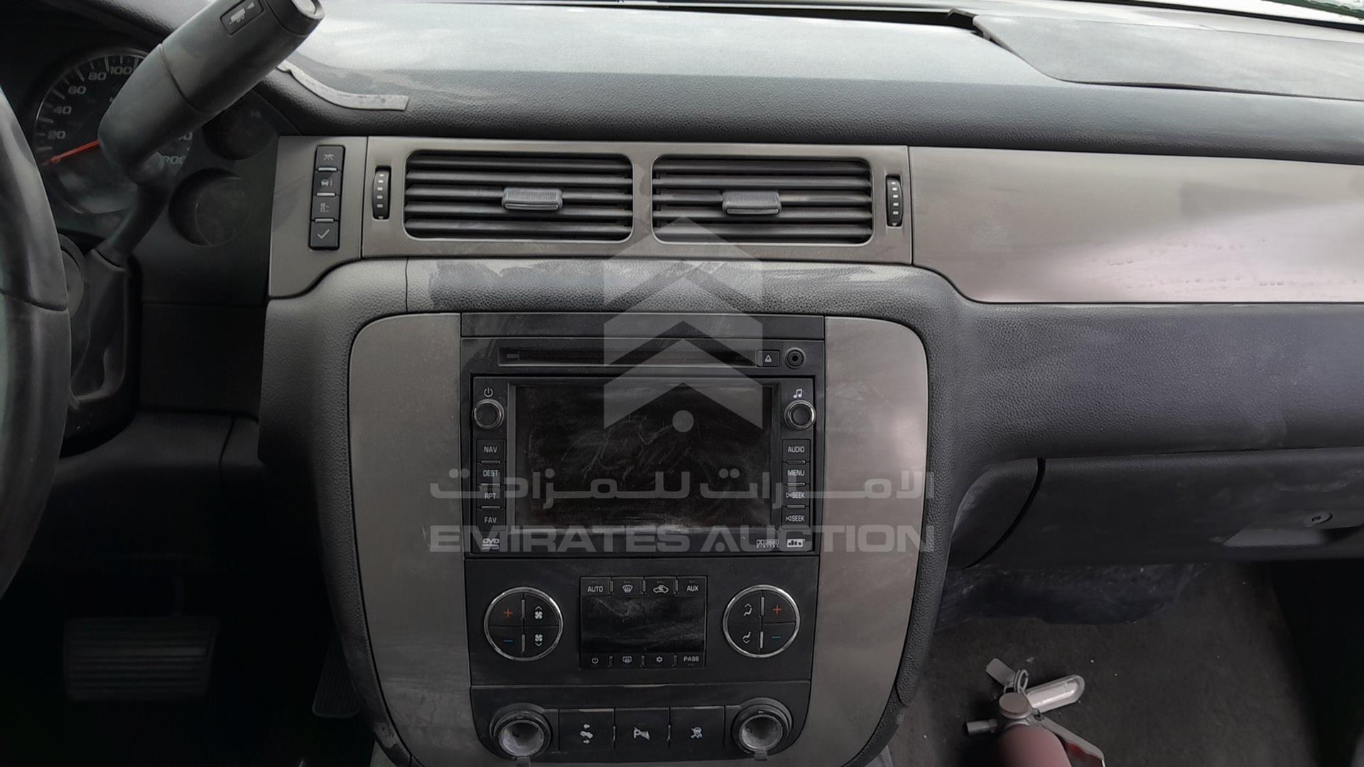 2008 CHEVROLET TAHOE VIN: 1GNFK13JX8R116173