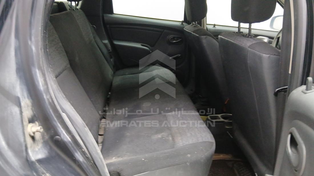 2014 Renault Duster — Rear Right Passenger View — Photo 24