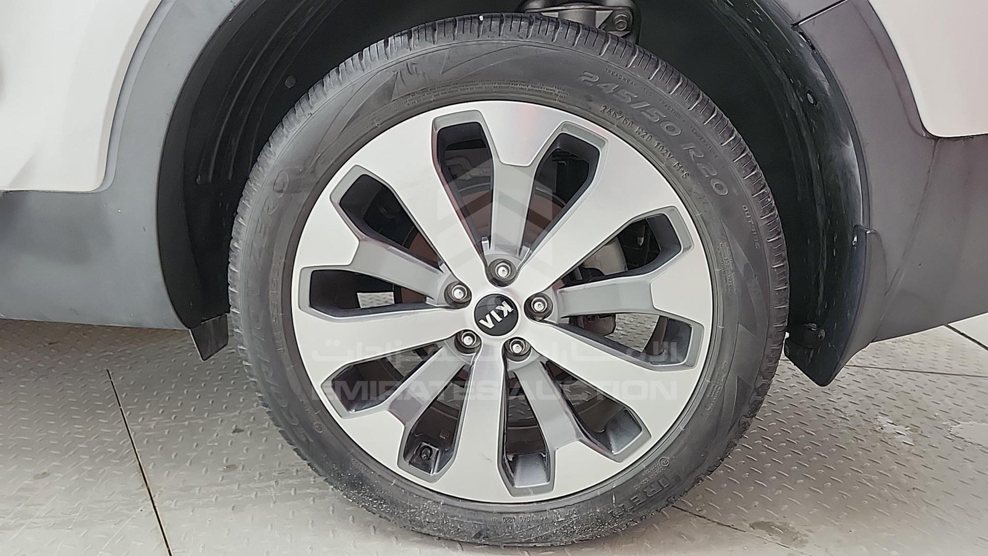 2020 KIA TELLURIDE VIN: 5XXP281CXLG081463