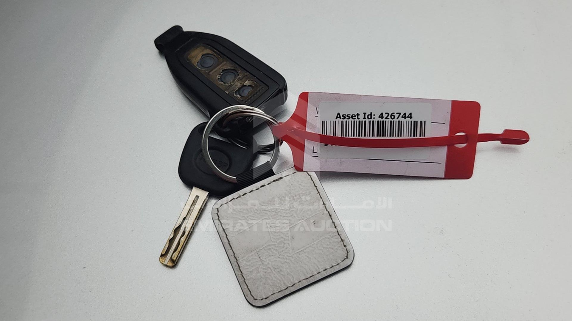 2005 LEXUS LS 430 VIN: JTHBN36F955000286