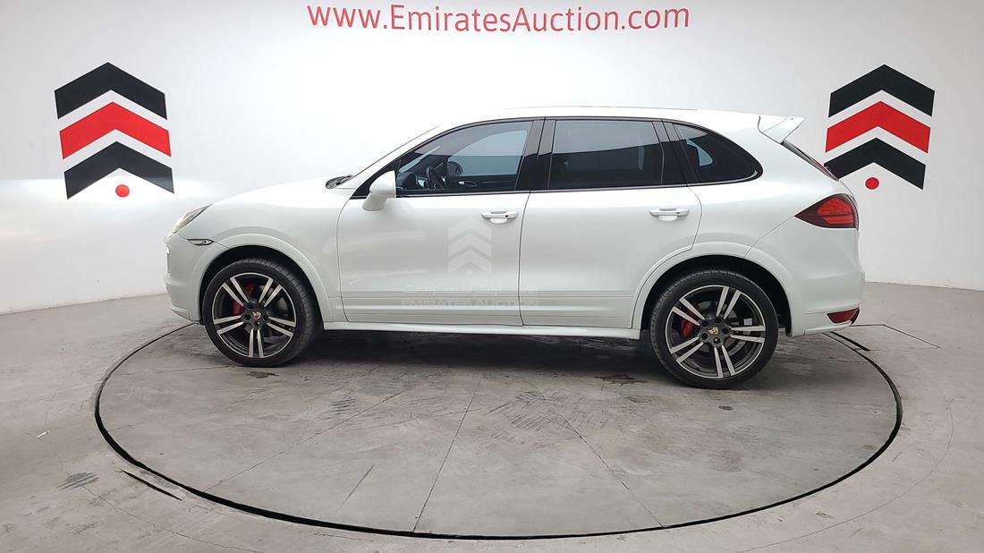 2013 Porsche Cayenne GTS for sale in UAE WP1ZZZ92ZDLA77275 440416